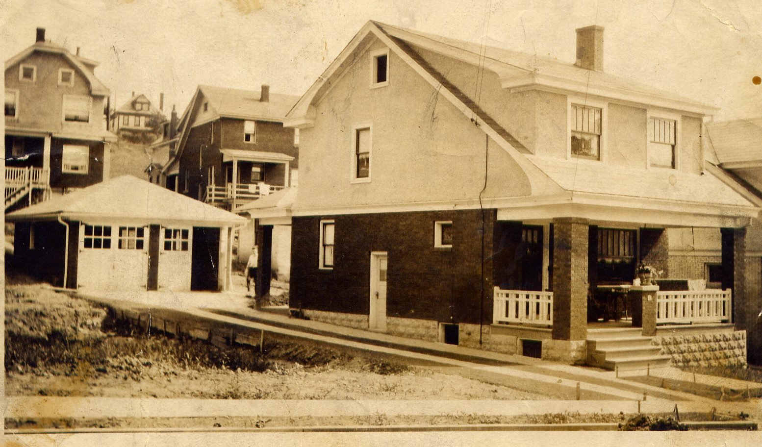 Dee Home in Penn.